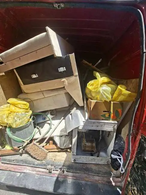 Odvoz nábytku a vecí z bytu